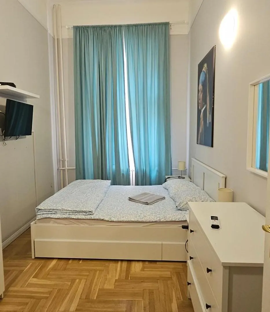 Central Dob Apartman Budapešť 0*,