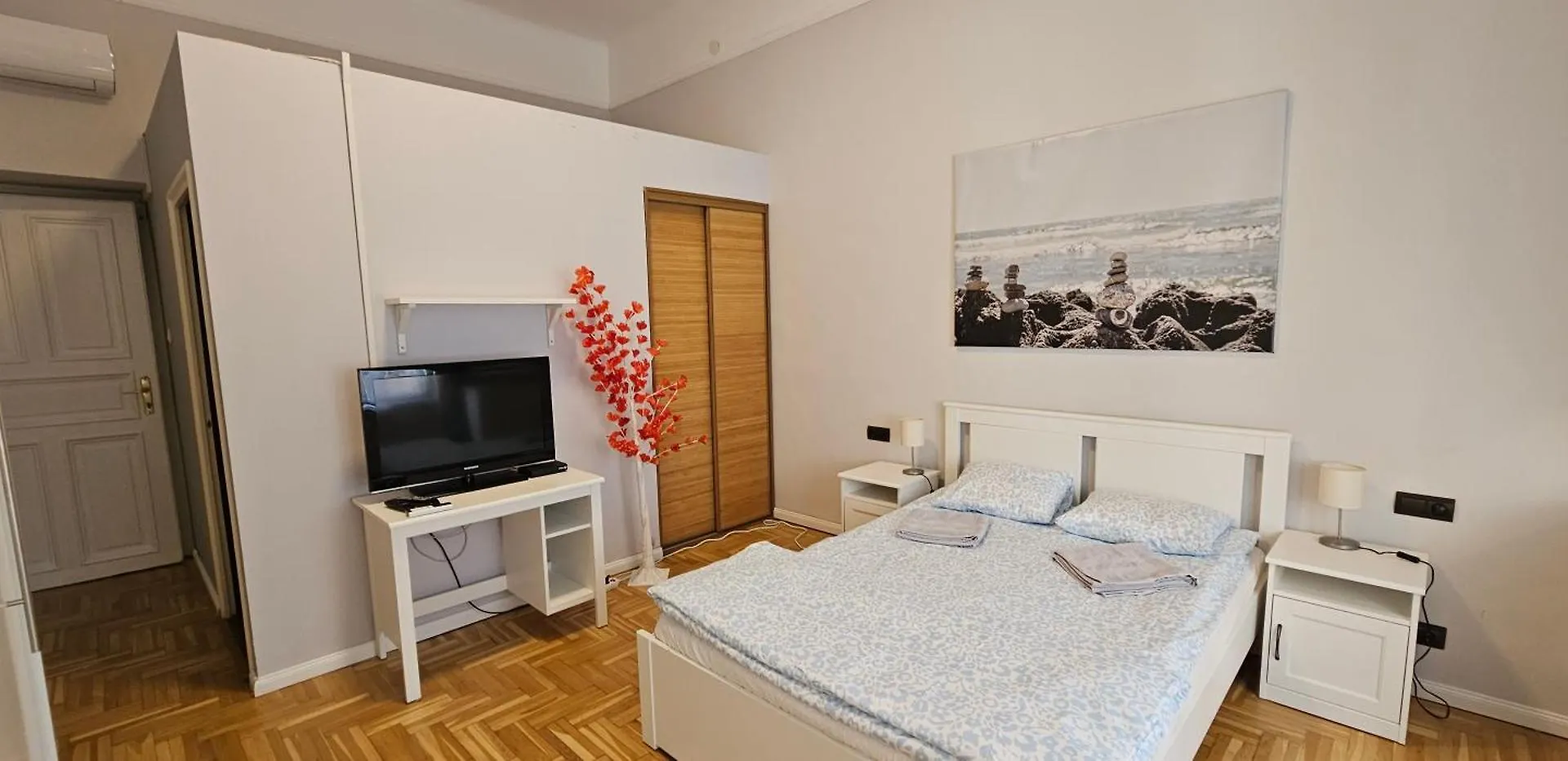 Central Dob Apartman Budapeste Apartamento